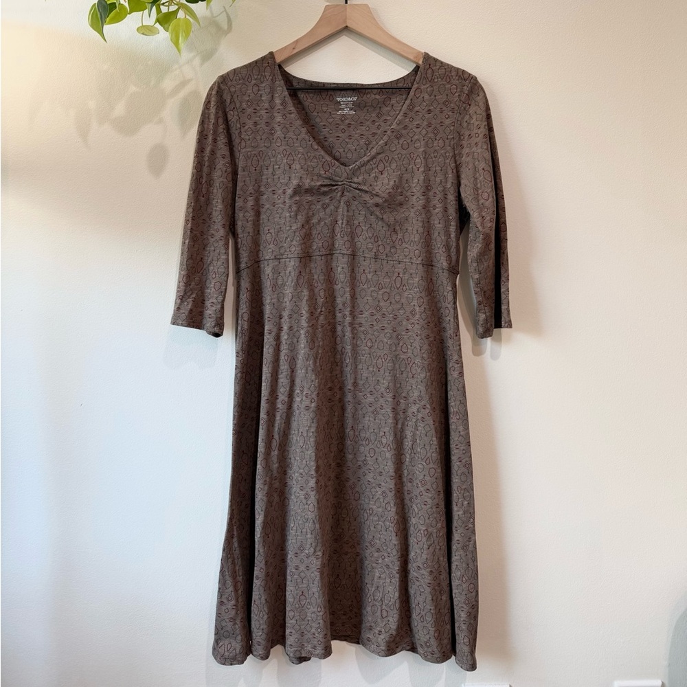 Toad&Co Organic Cotton Tencel Dress Brown Geo Print‎ V-Neck 3/4 Sleeve Size M